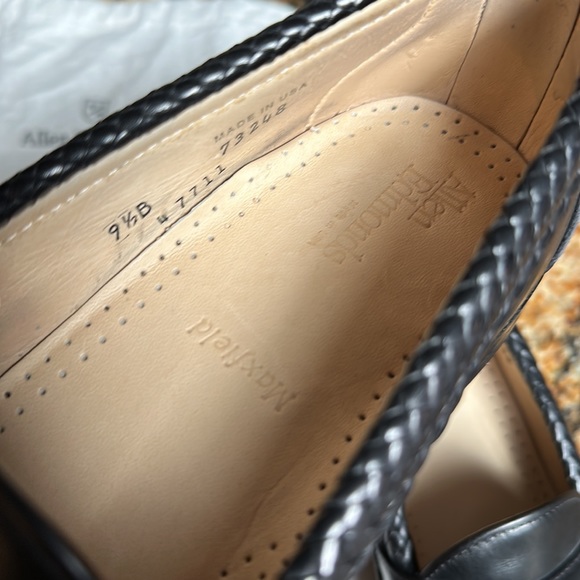 Allen Edmonds black tassel loafer Maxfield 9.5 B made in USA style 73248 47711 - Picture 8 of 12